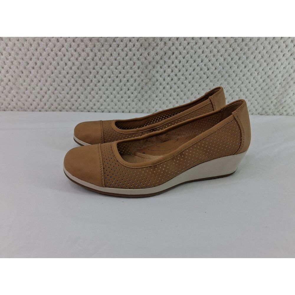Naturalizer N5 Bartow Perforated Slip-On Comfort Wedge Shoes Women's 8M Tan